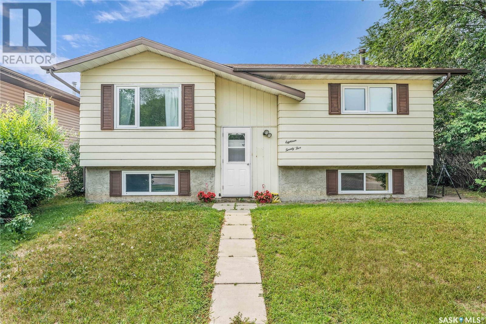 Property at 1825 17th AVENUE image 2
