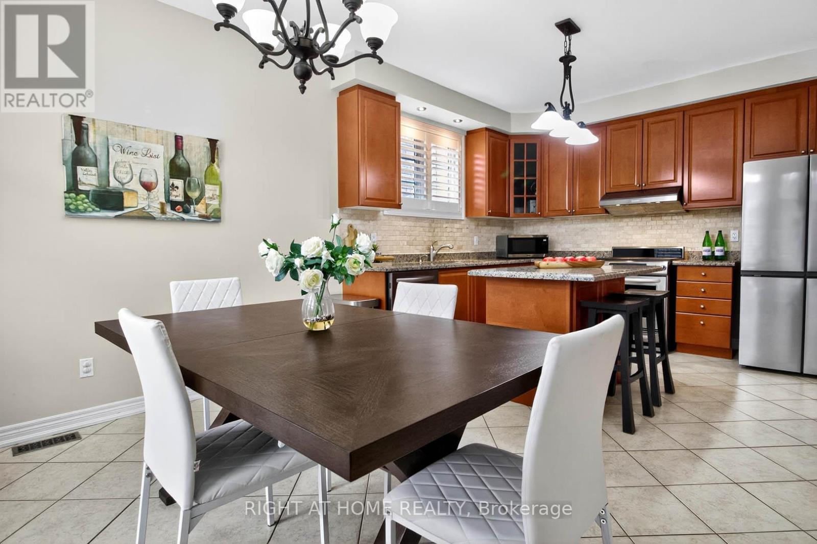 7 Messina Avenue, Brampton (Bram West), Ontario  L6Y 0M6 - Photo 14 - W12308880