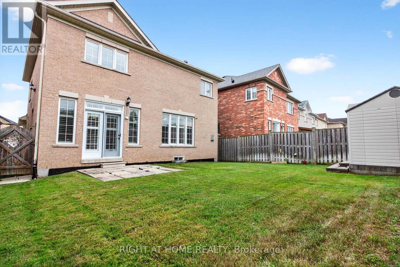 7 Messina Avenue, Brampton (Bram West), Ontario  L6Y 0M6 - Photo 30 - W12308880