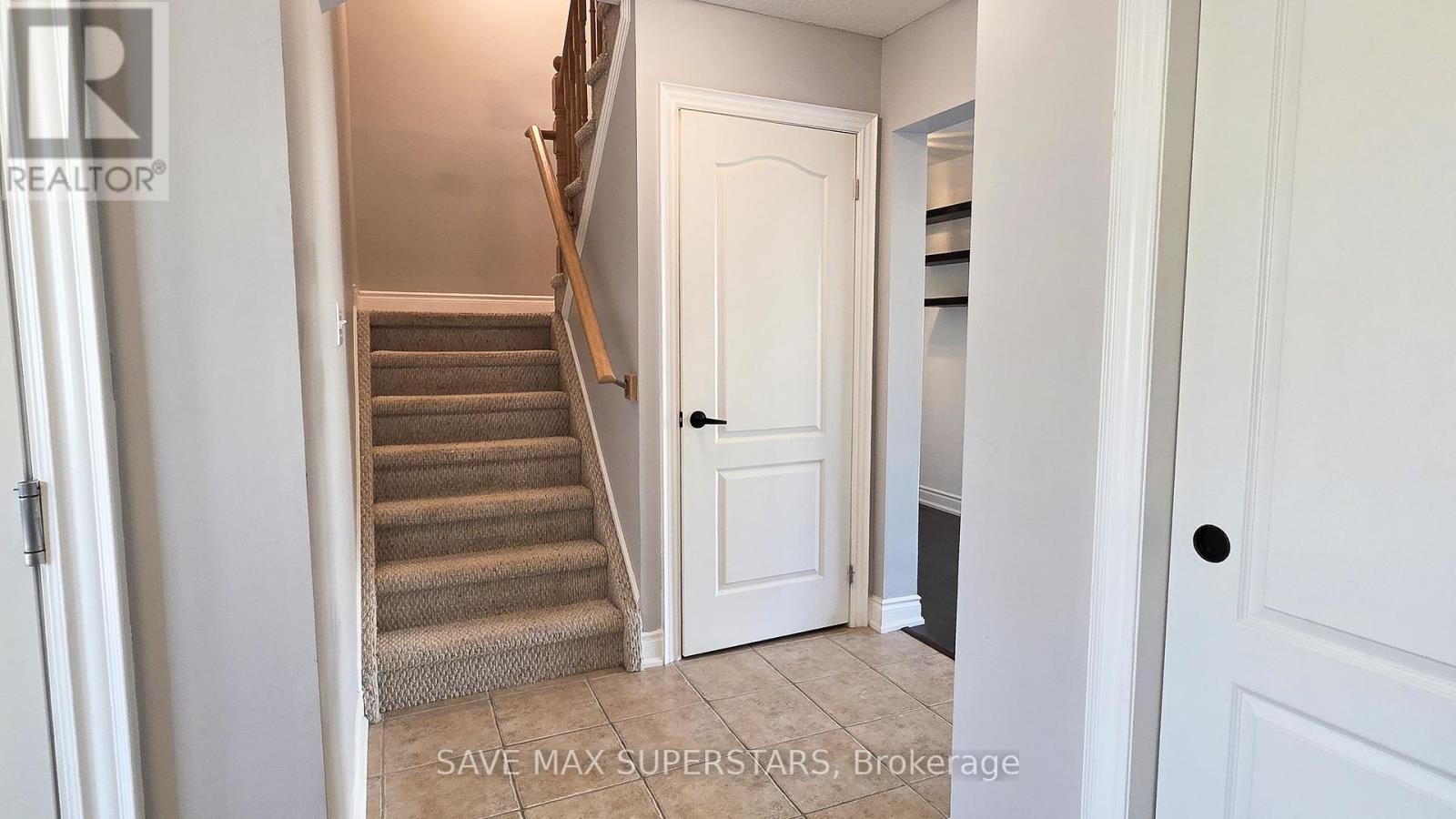5 - 49 Ferndale Drive S, Barrie, Ontario  L4N 5W9 - Photo 6 - S12308573