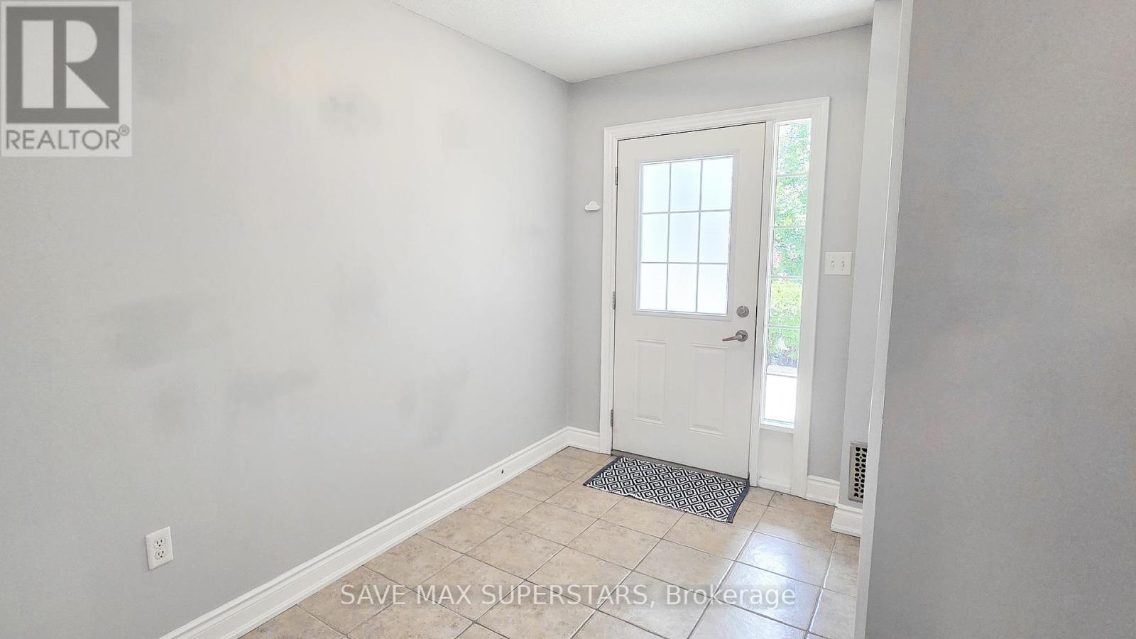 5 - 49 Ferndale Drive S, Barrie, Ontario  L4N 5W9 - Photo 5 - S12308573