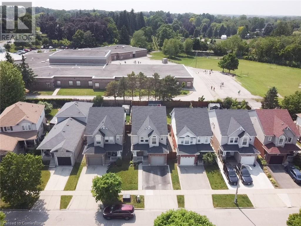 Property at 76 GEES Way image 3