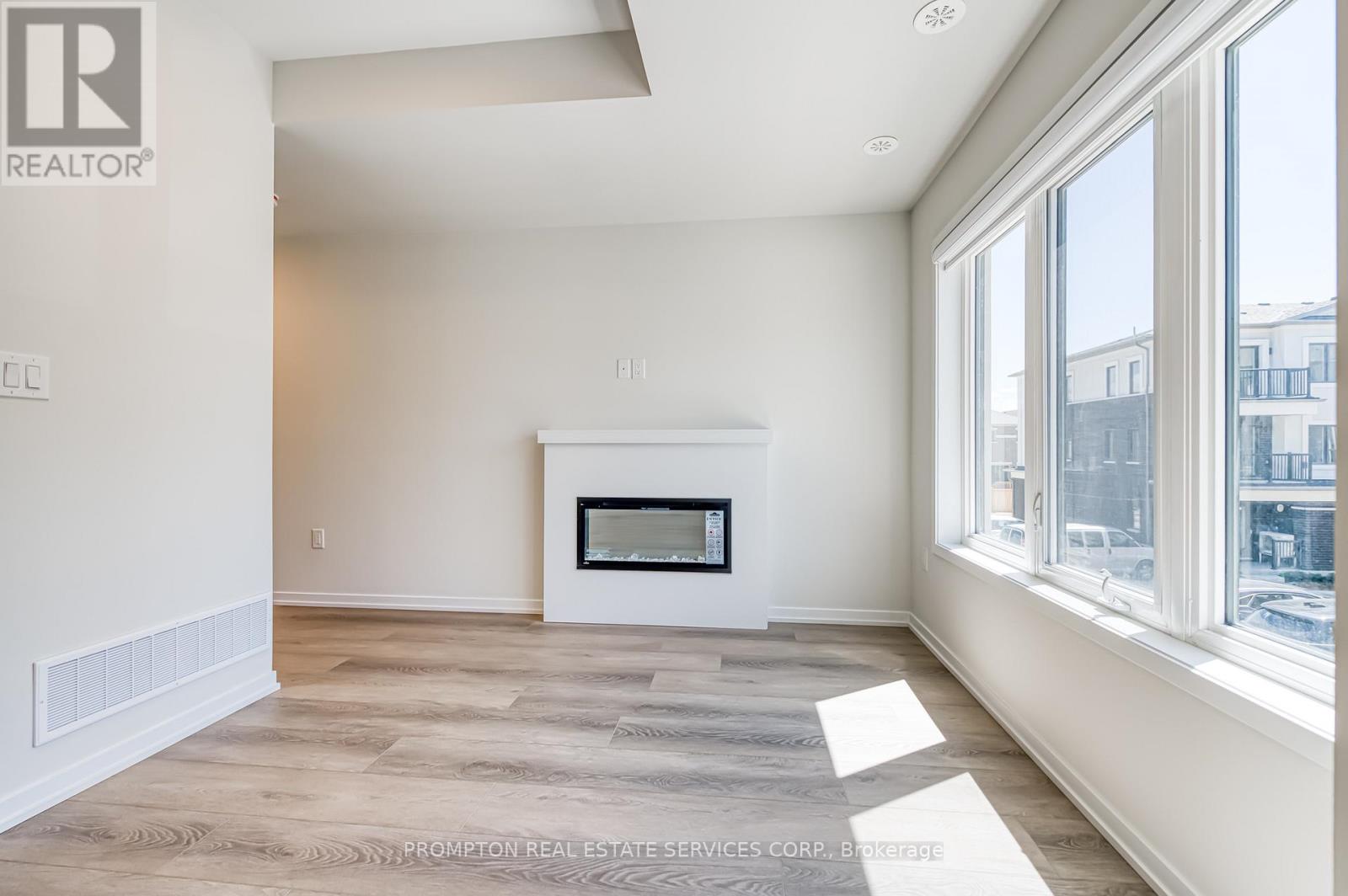 20 Matawin Lane, Richmond Hill, Ontario  L4B 0H8 - Photo 21 - N12308893