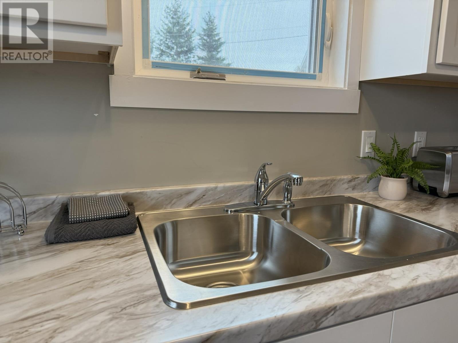 Cottage# 5 To Be Moved, Houston Road, Mayfield, Prince Edward Island  C0A 1N0 - Photo 8 - 202509844