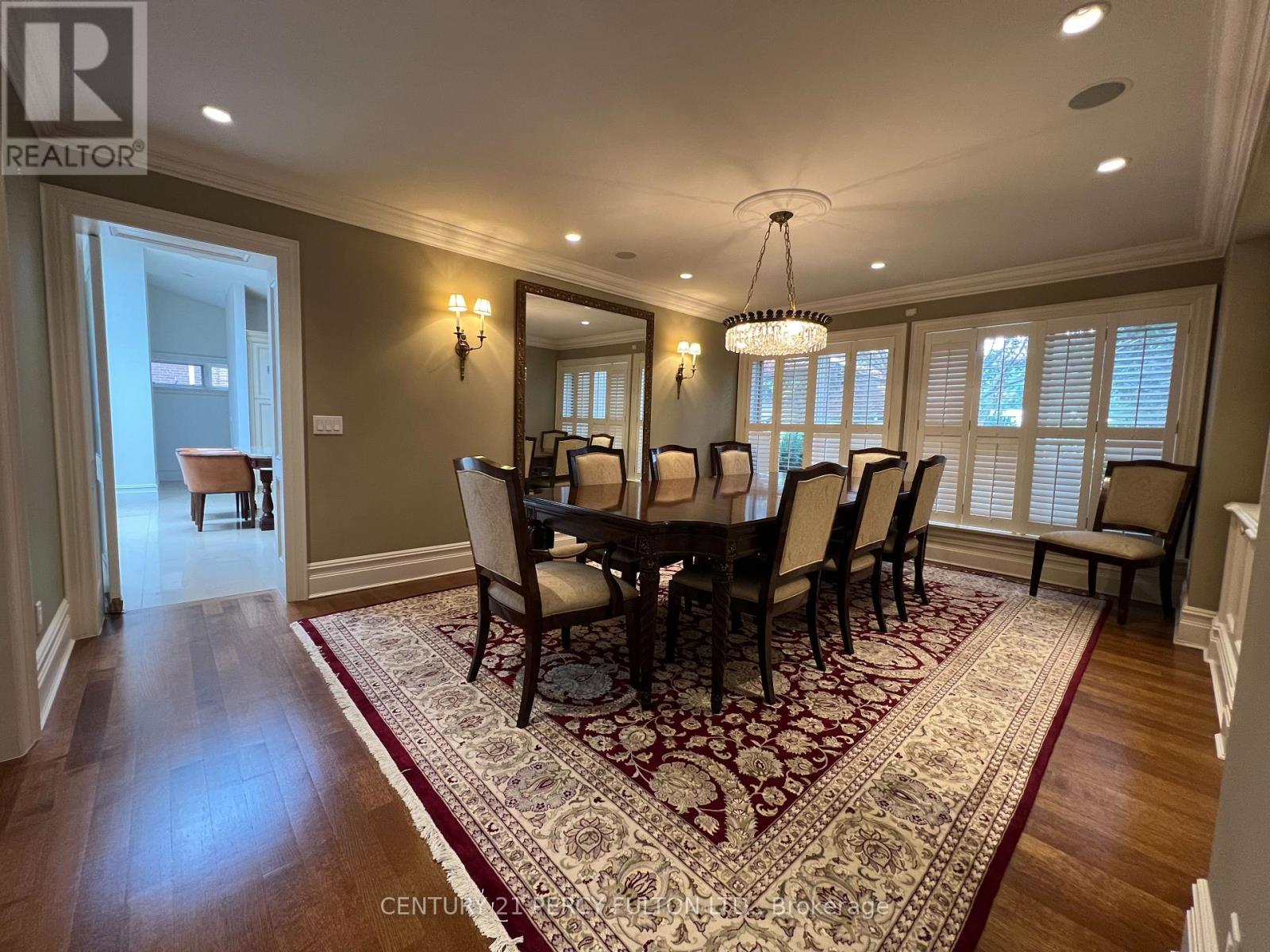7 Valleyanna Drive, Toronto, Ontario  M4N 1J7 - Photo 6 - C12301941