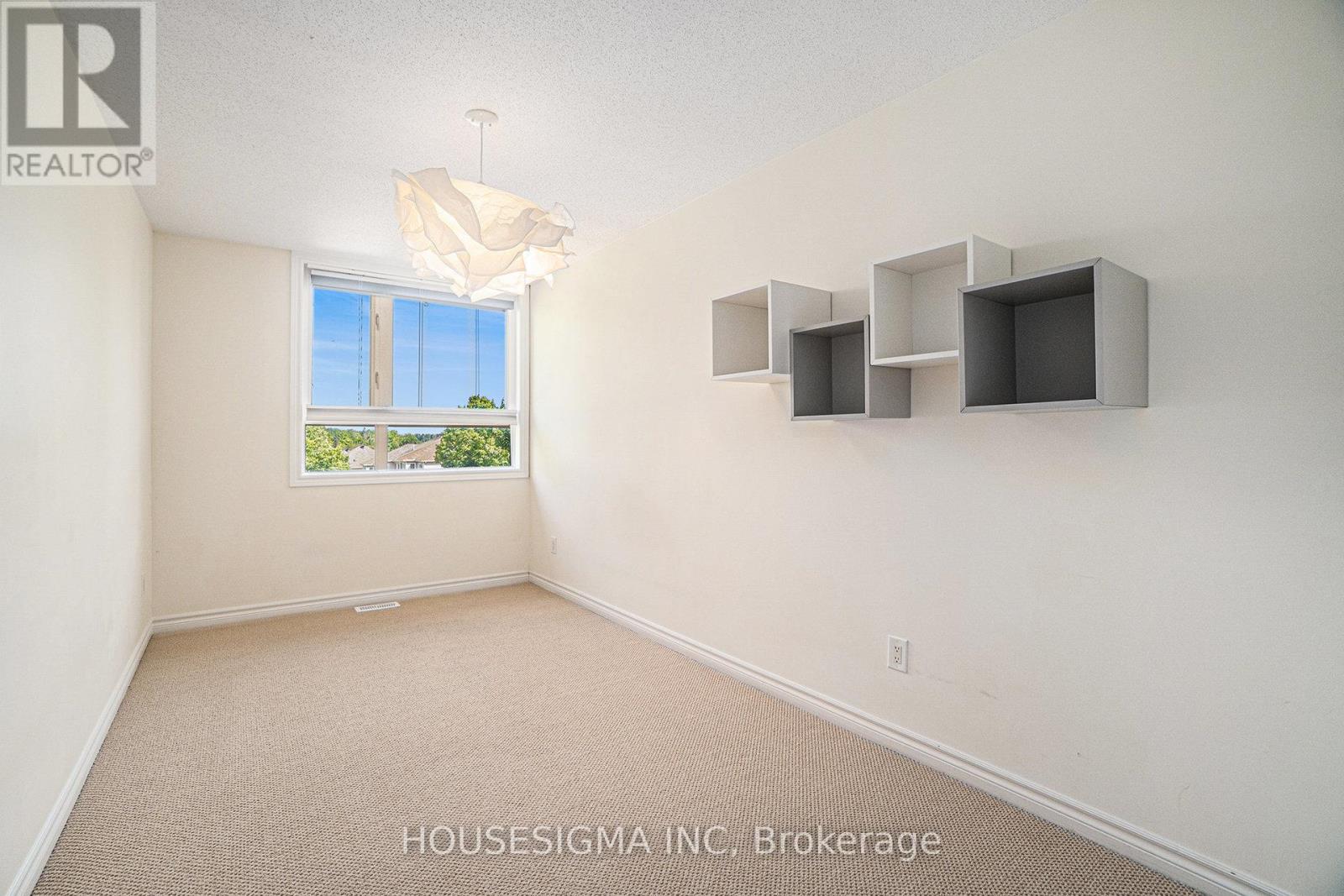 282 Keyrock Drive, Ottawa, Ontario  K2T 0G1 - Photo 16 - X12308915