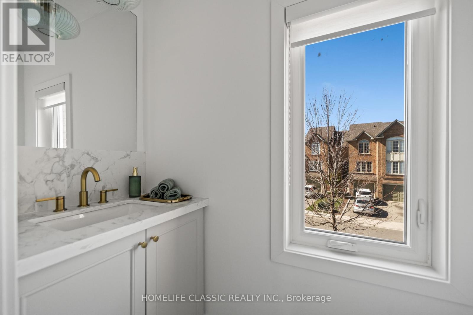 14 Larissa Court, Vaughan, Ontario  L6A 2K8 - Photo 20 - N12308923