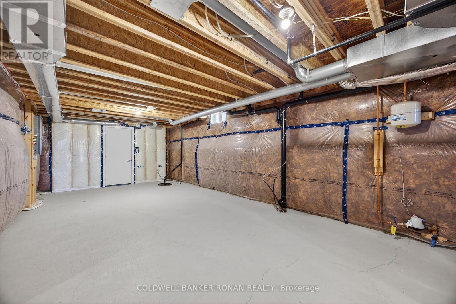 21 Sparrow Way, Adjala-Tosorontio, Ontario  L0G 1W0 - Photo 43 - N12308029