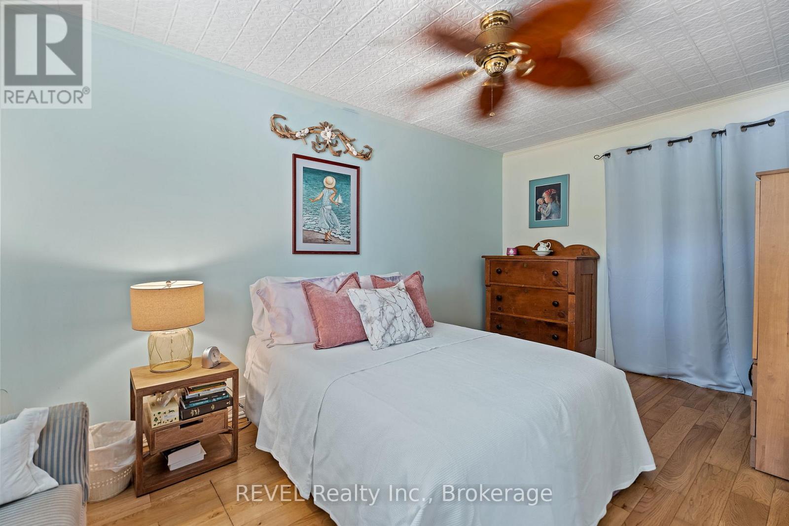 1555 Merrittville Highway, Thorold, Ontario  L3B 5N5 - Photo 22 - X12308937