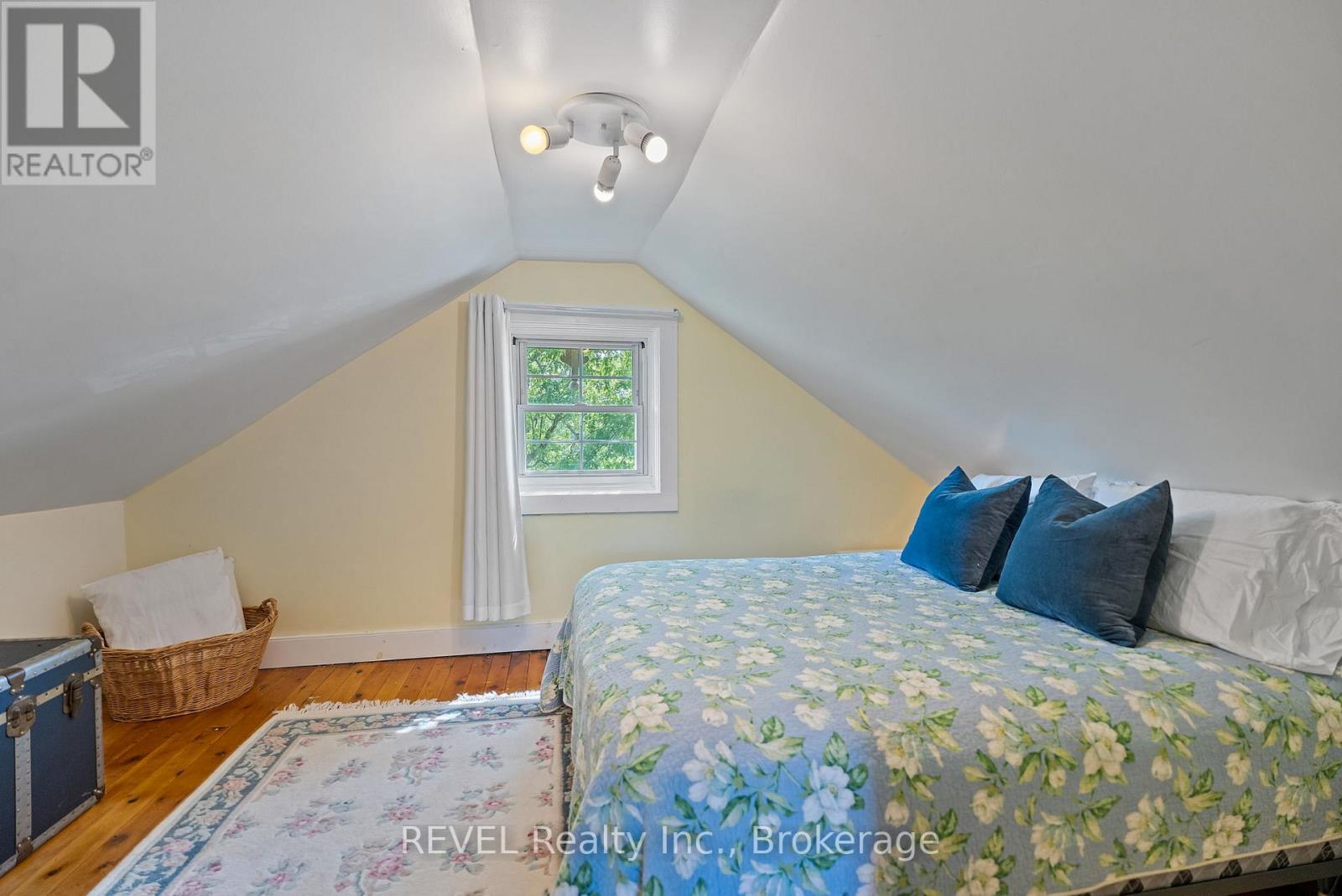 1555 Merrittville Highway, Thorold, Ontario  L3B 5N5 - Photo 24 - X12308937