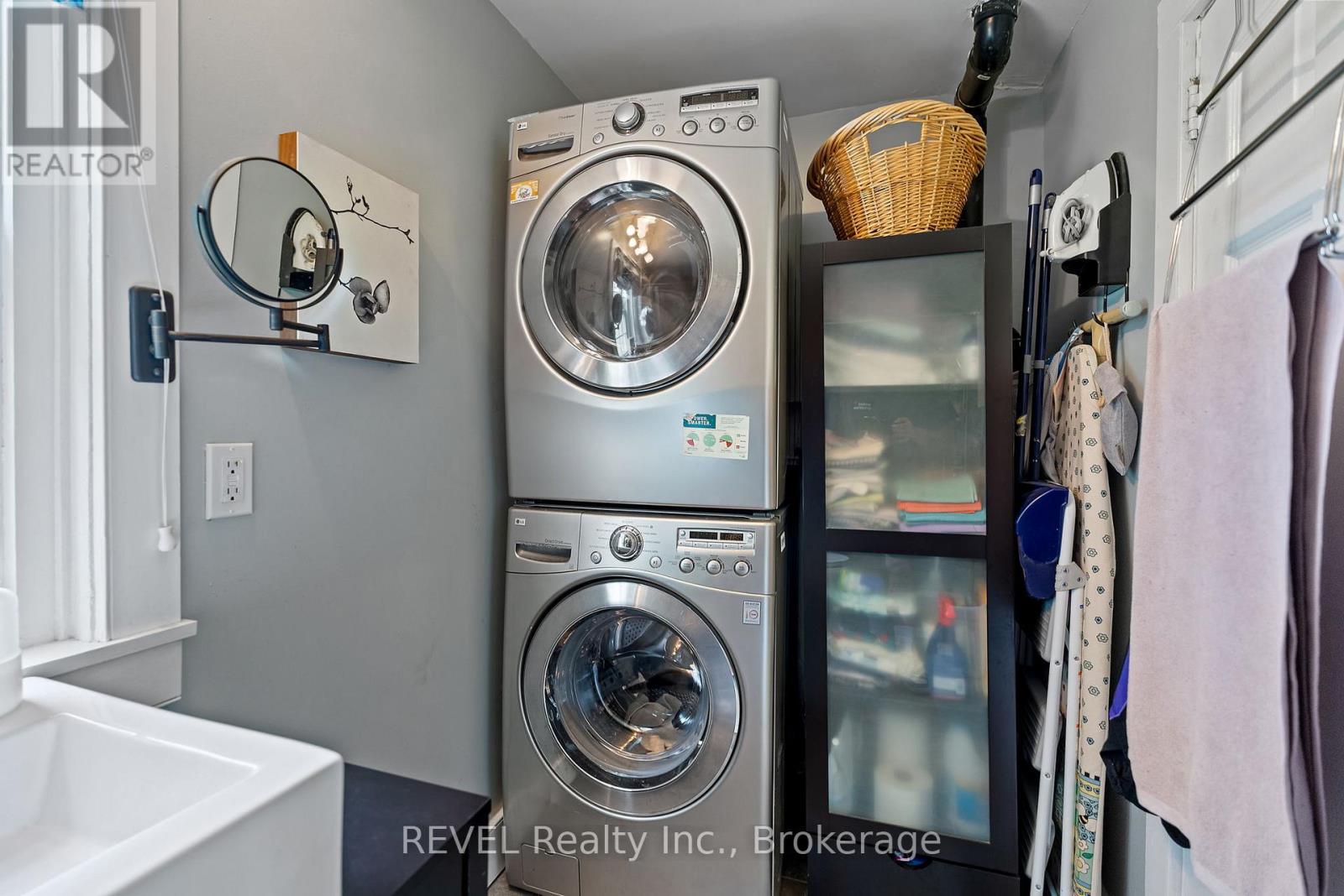 1555 Merrittville Highway, Thorold, Ontario  L3B 5N5 - Photo 29 - X12308937