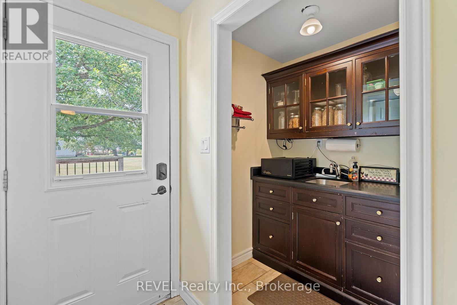 1555 Merrittville Highway, Thorold, Ontario  L3B 5N5 - Photo 30 - X12308937