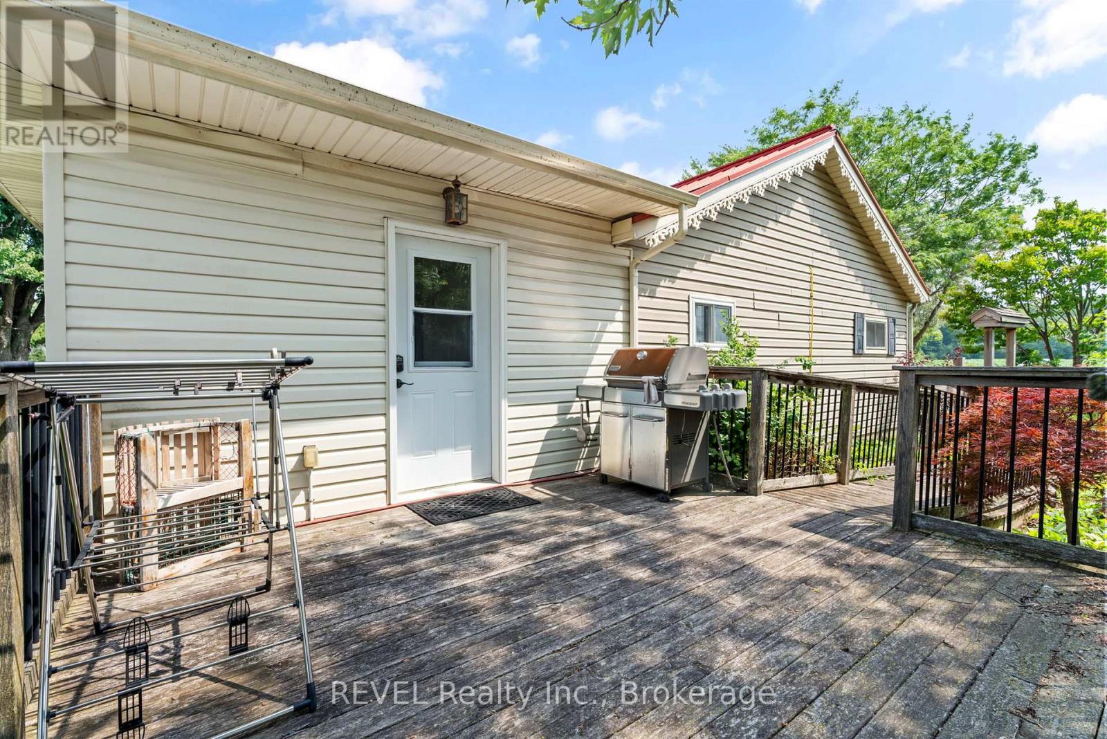 1555 Merrittville Highway, Thorold, Ontario  L3B 5N5 - Photo 33 - X12308937