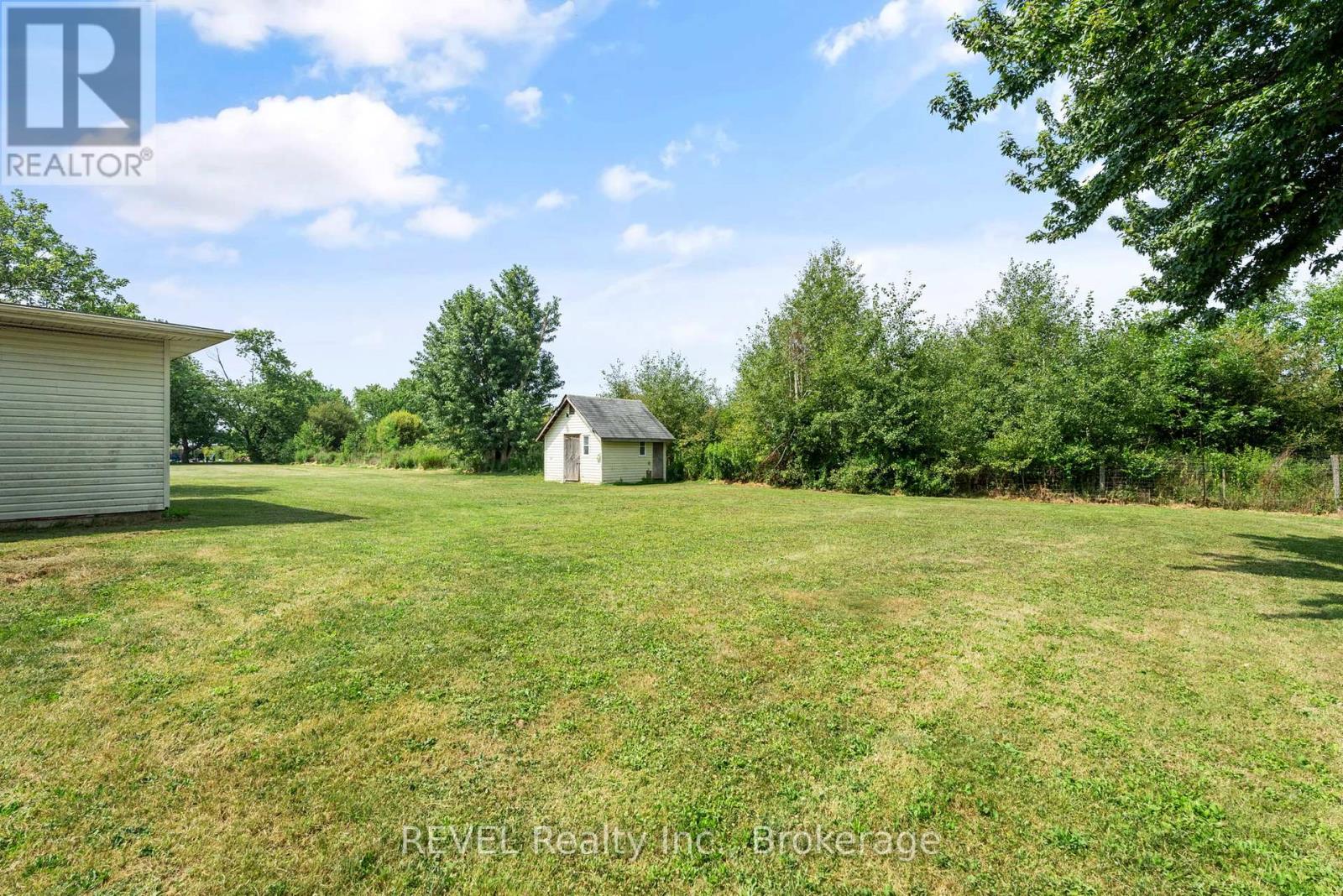1555 Merrittville Highway, Thorold, Ontario  L3B 5N5 - Photo 36 - X12308937