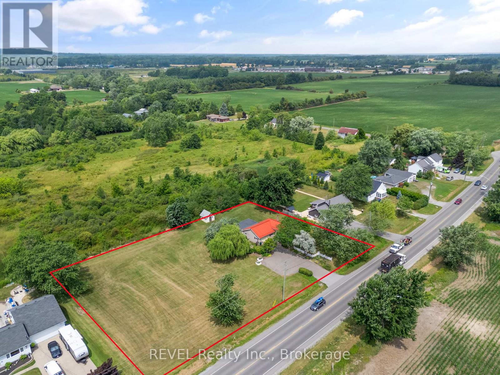 1555 Merrittville Highway, Thorold, Ontario  L3B 5N5 - Photo 40 - X12308937