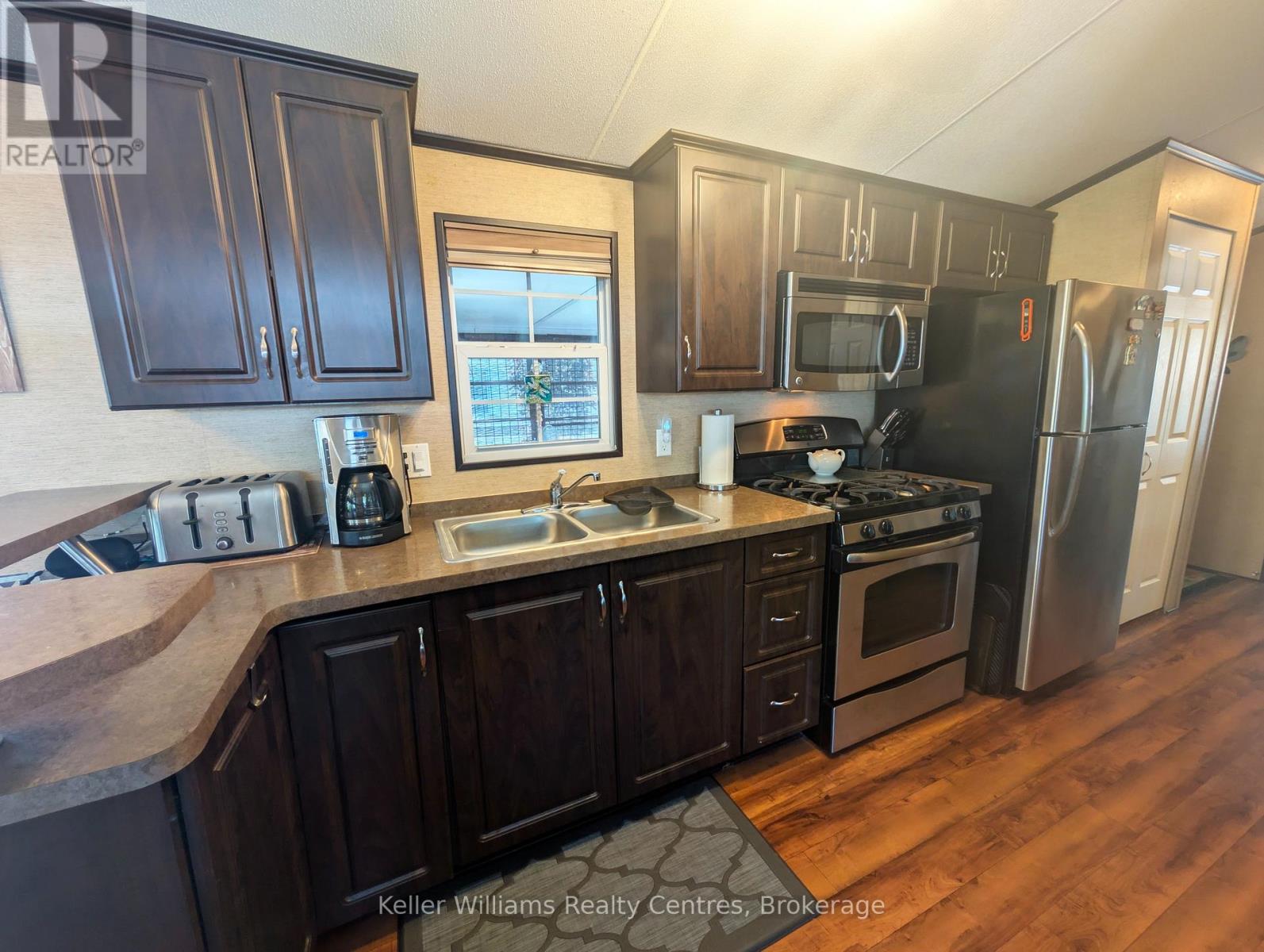 B104 - 13 Southline Avenue, Huron-Kinloss, Ontario  N0G 0E1 - Photo 9 - X12308960