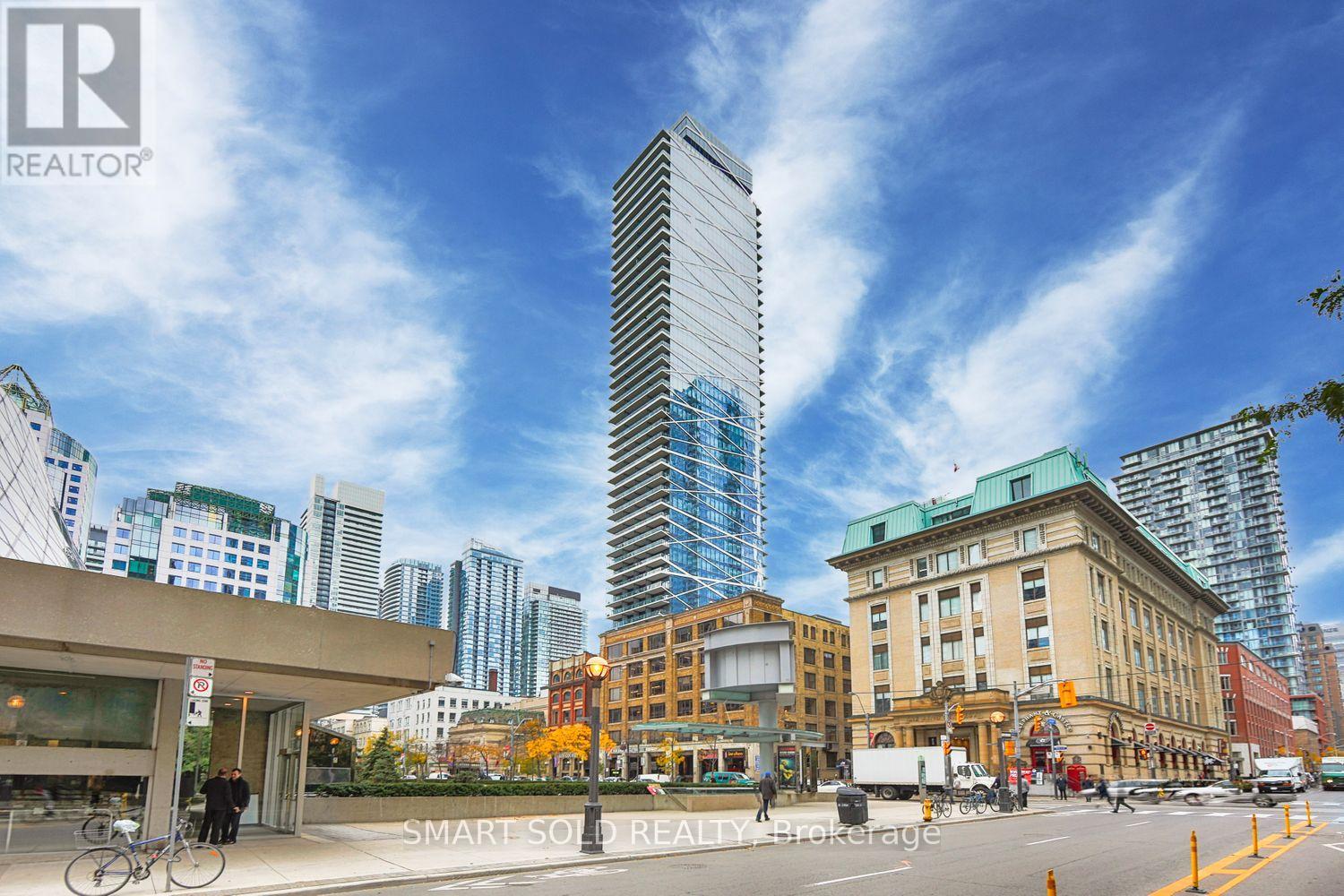 1807 - 224 KING STREET W, Toronto, Ontario
