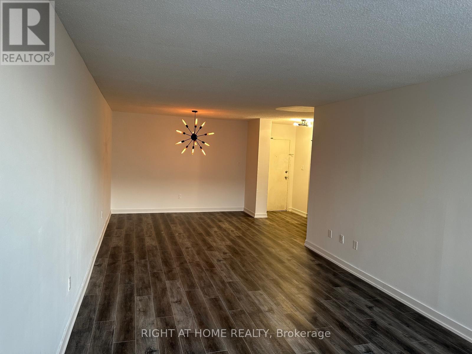 1616 - 320 Dixon Road, Toronto, Ontario  M9R 1S8 - Photo 4 - W12308932