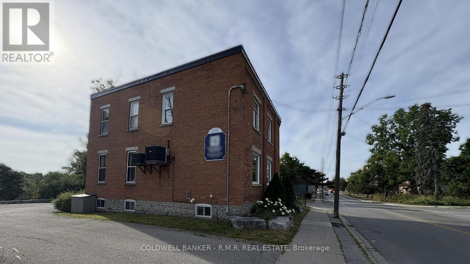 132 William Street N, Kawartha Lakes, Ontario  K9V 4A9 - Photo 2 - X12287637
