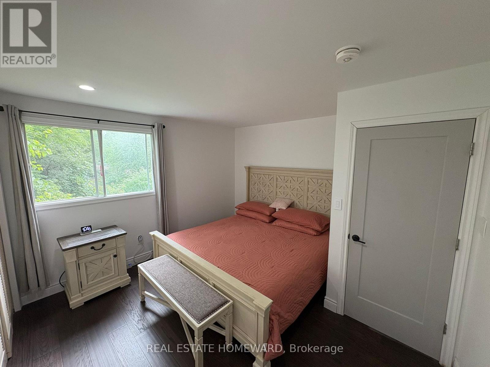 48 Cavalier Place, Waterloo, Ontario  N2L 5K7 - Photo 11 - X12308928