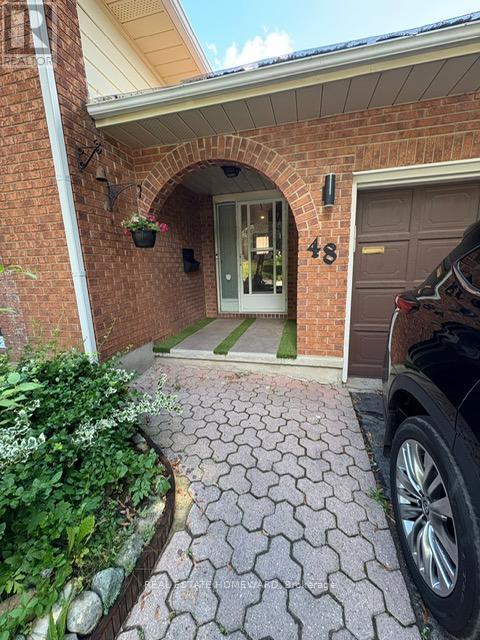48 Cavalier Place, Waterloo, Ontario  N2L 5K7 - Photo 3 - X12308928