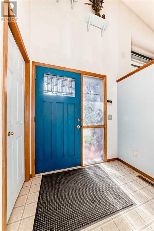 Property at 128 ERIN MEADOW Way SE image 5