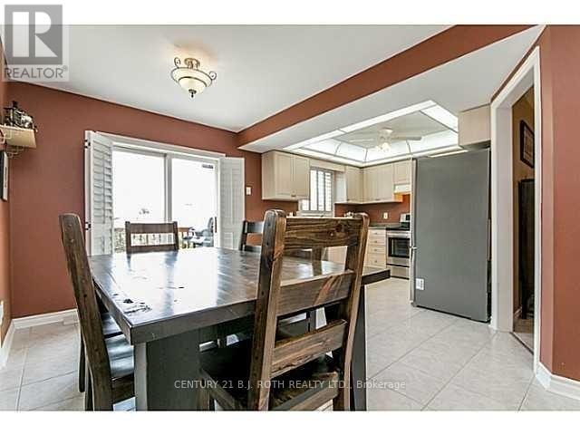 1 - 45 Butternut Drive, Barrie, Ontario  L4N 9Z8 - Photo 5 - S12308968