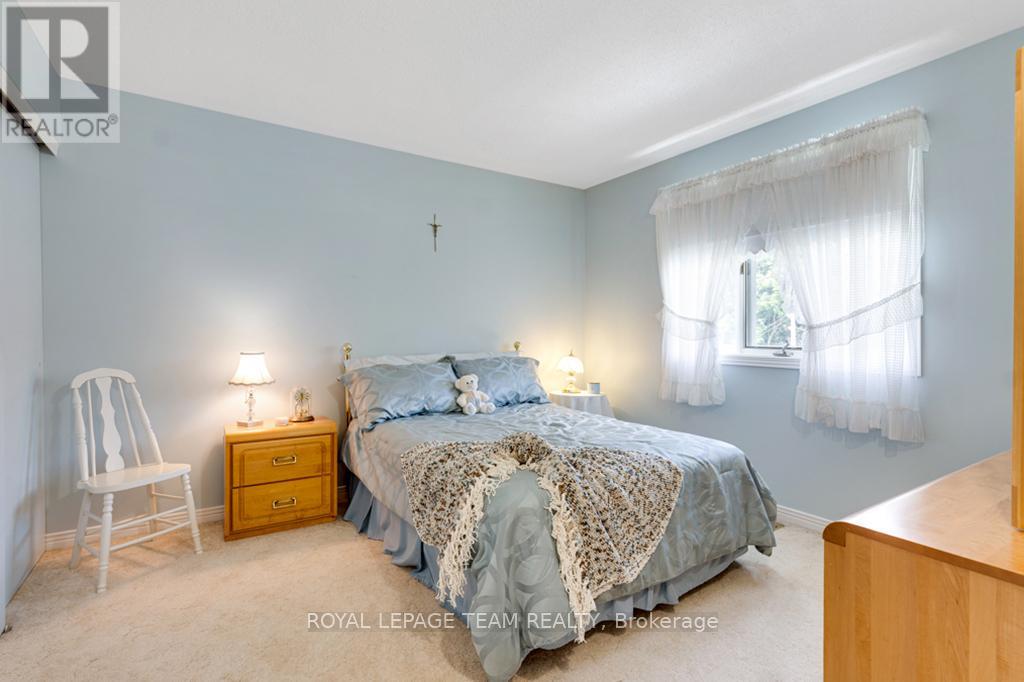 17 Maric Trail, North Grenville, Ontario  K0G 1J0 - Photo 26 - X12295384