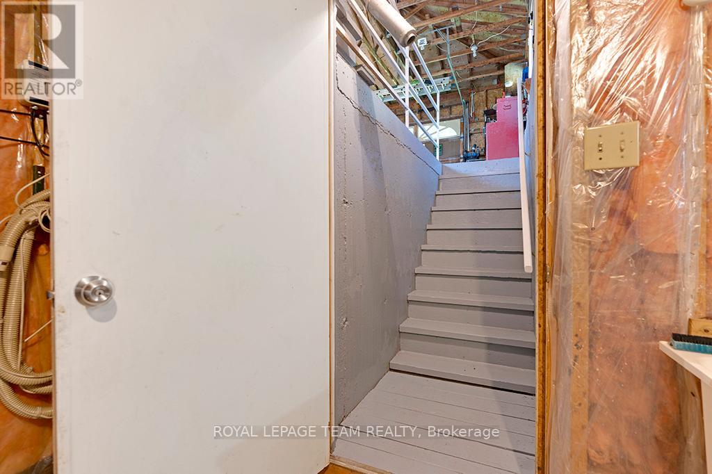 17 Maric Trail, North Grenville, Ontario  K0G 1J0 - Photo 36 - X12295384