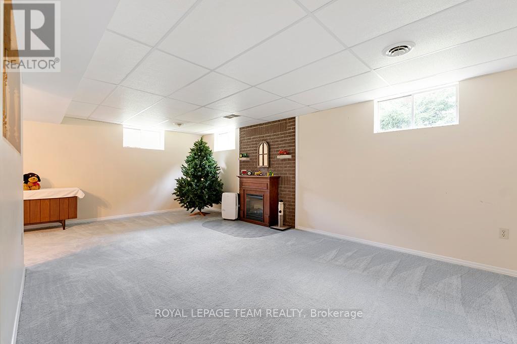 17 Maric Trail, North Grenville, Ontario  K0G 1J0 - Photo 32 - X12295384