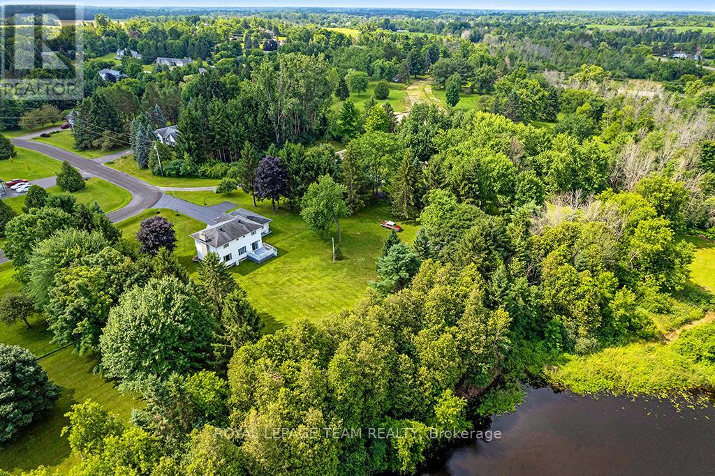 17 Maric Trail, North Grenville, Ontario  K0G 1J0 - Photo 6 - X12295384