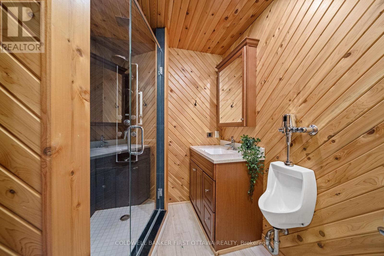 314 Kennedy Road, Greater Madawaska, Ontario  K0J 1H0 - Photo 36 - X12292292