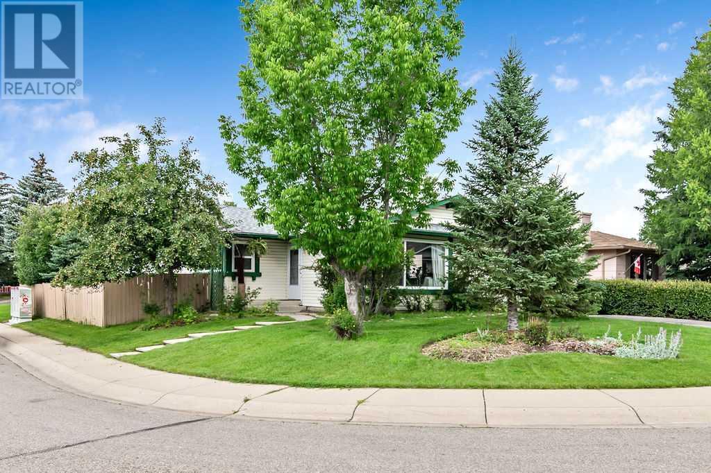Property at 127 Thorson Crescent image 1