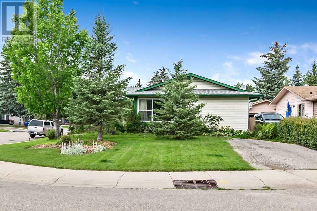 Property at 127 Thorson Crescent image 3