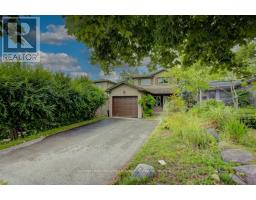 36 FOX RUN, Barrie, Ontario