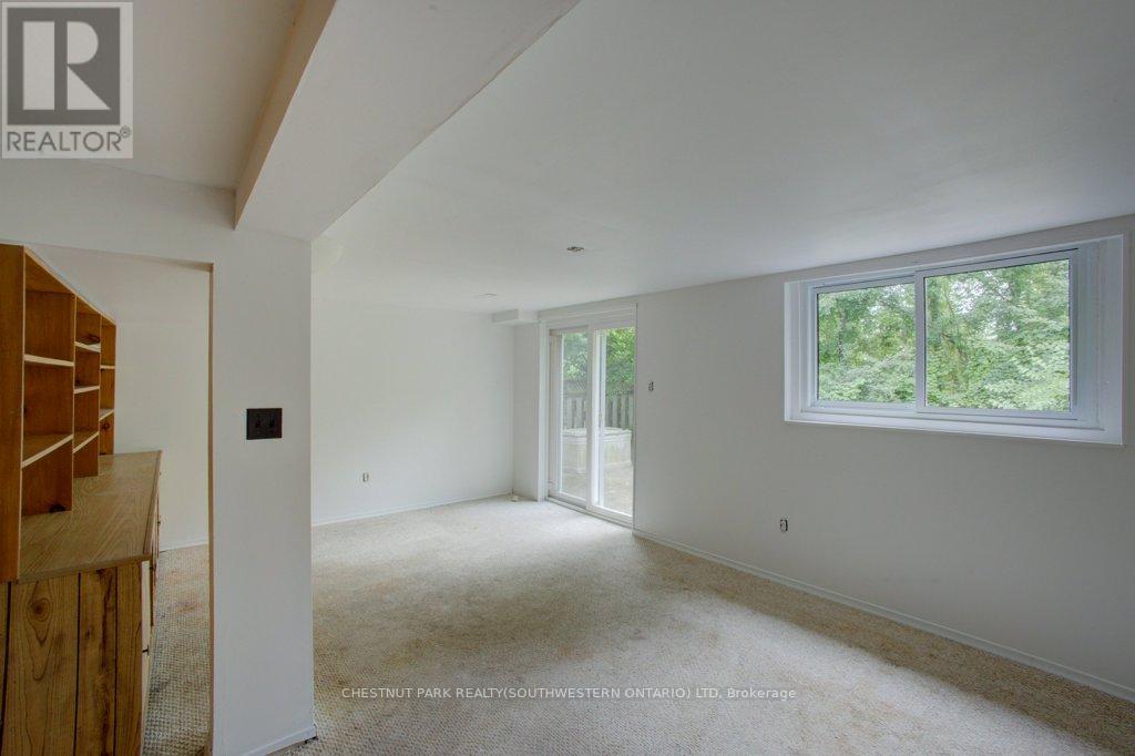36 Fox Run, Barrie, Ontario  L4N 5L5 - Photo 30 - S12293686