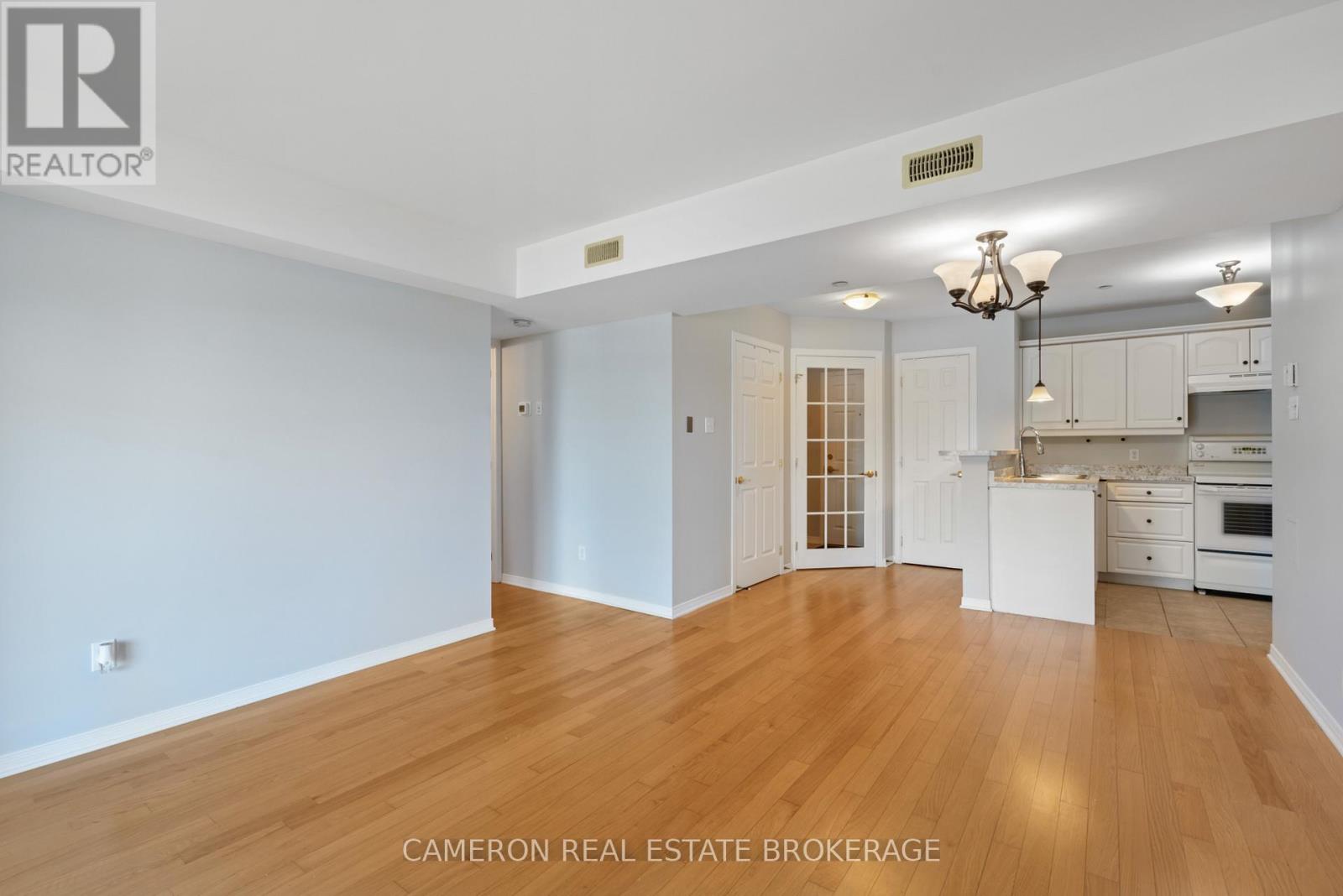 102 - 341 Water Street W, Cornwall, Ontario  K6J 1A5 - Photo 14 - X12104440