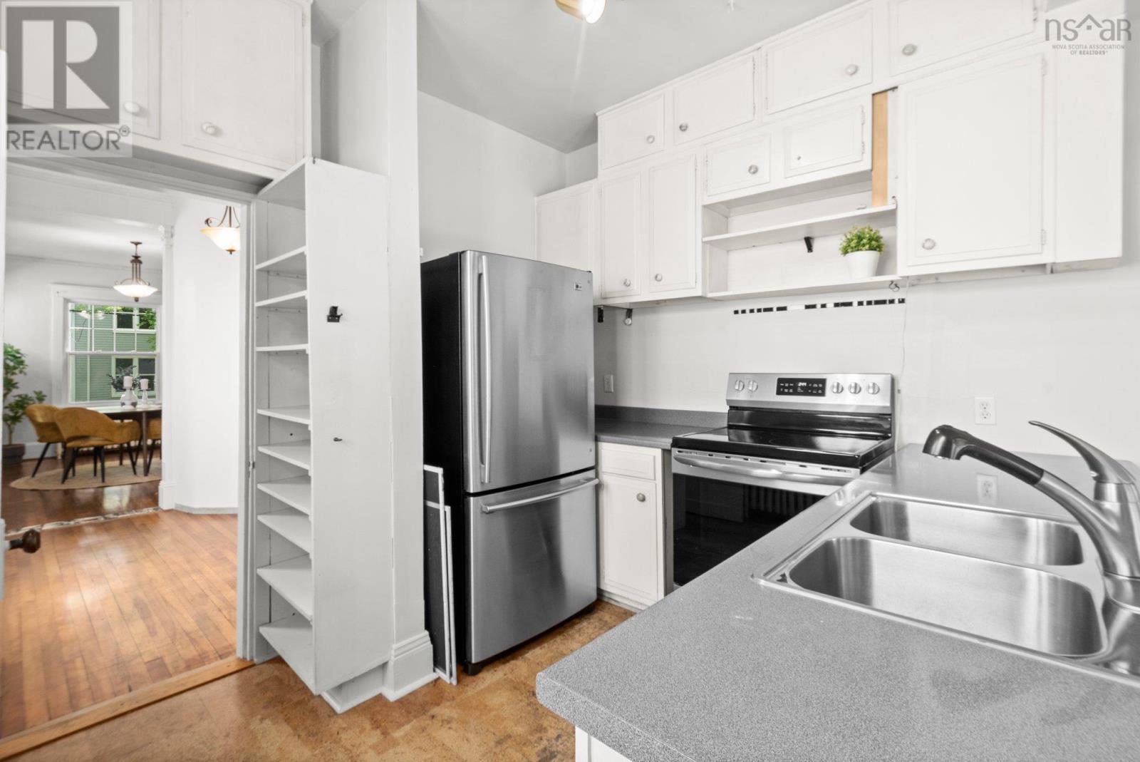 6277 Lawrence Street, Halifax, Nova Scotia  B3L 1J8 - Photo 8 - 202516800