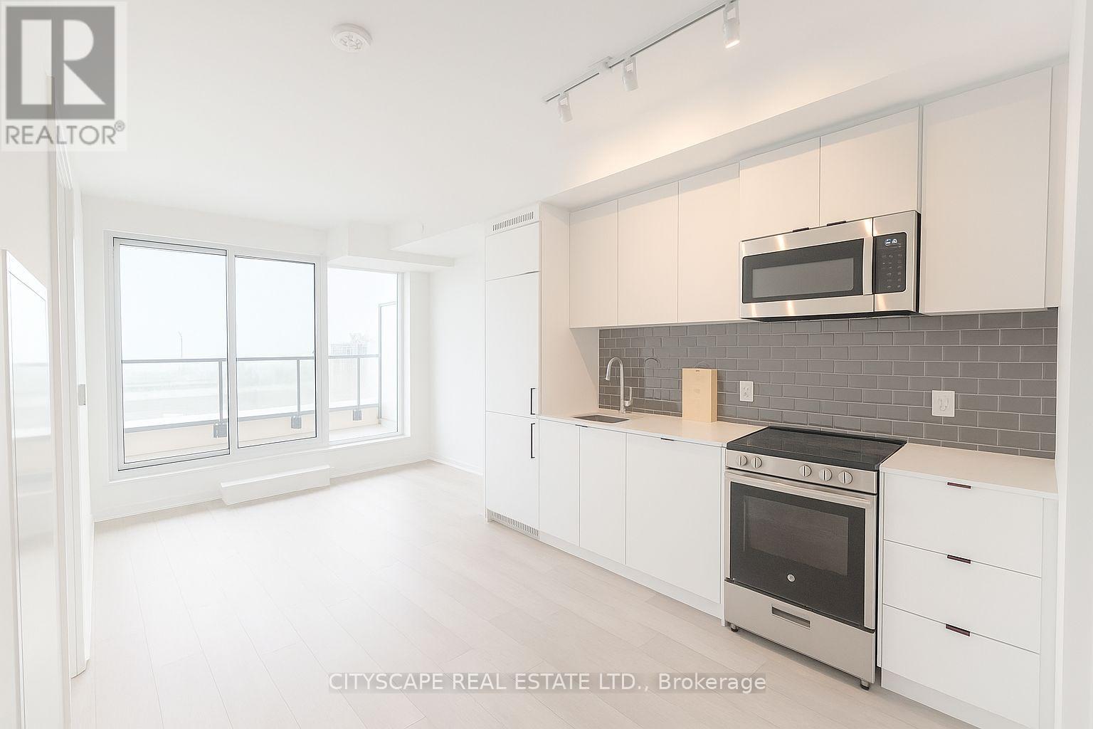 914 - 285 Dufferin Street, Toronto, Ontario  M6K 0J2 - Photo 6 - W12309014