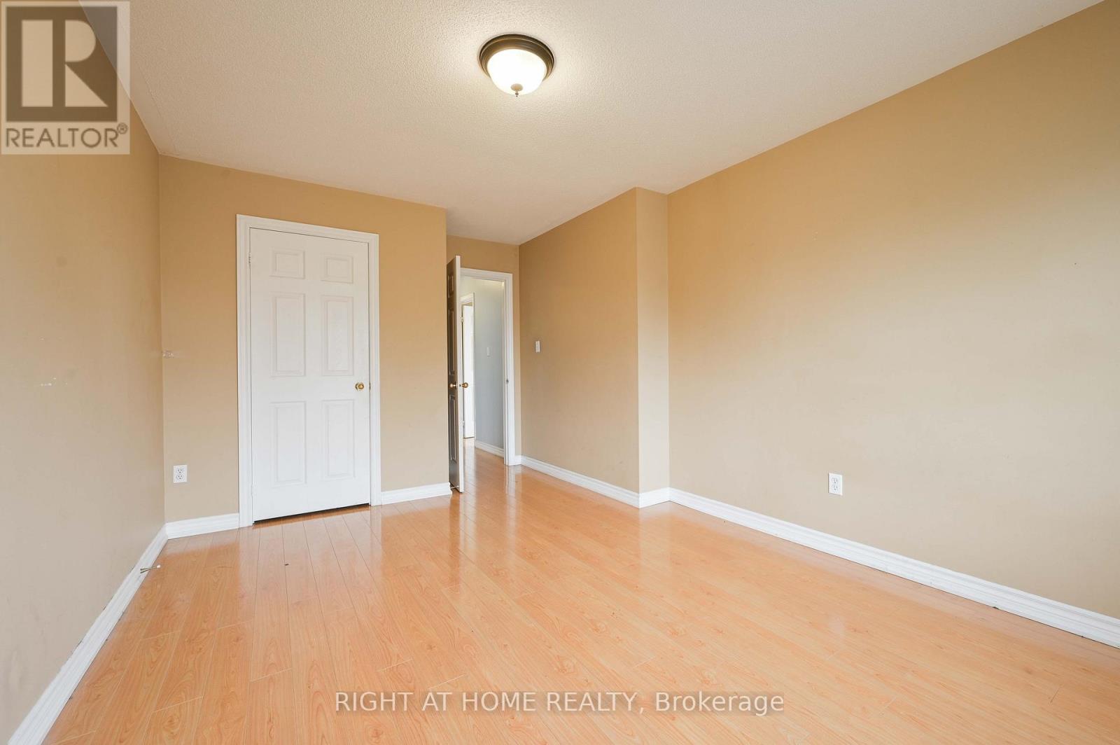 138 Zia Dodda Crescent, Brampton, Ontario  L6P 1T4 - Photo 14 - W12309031