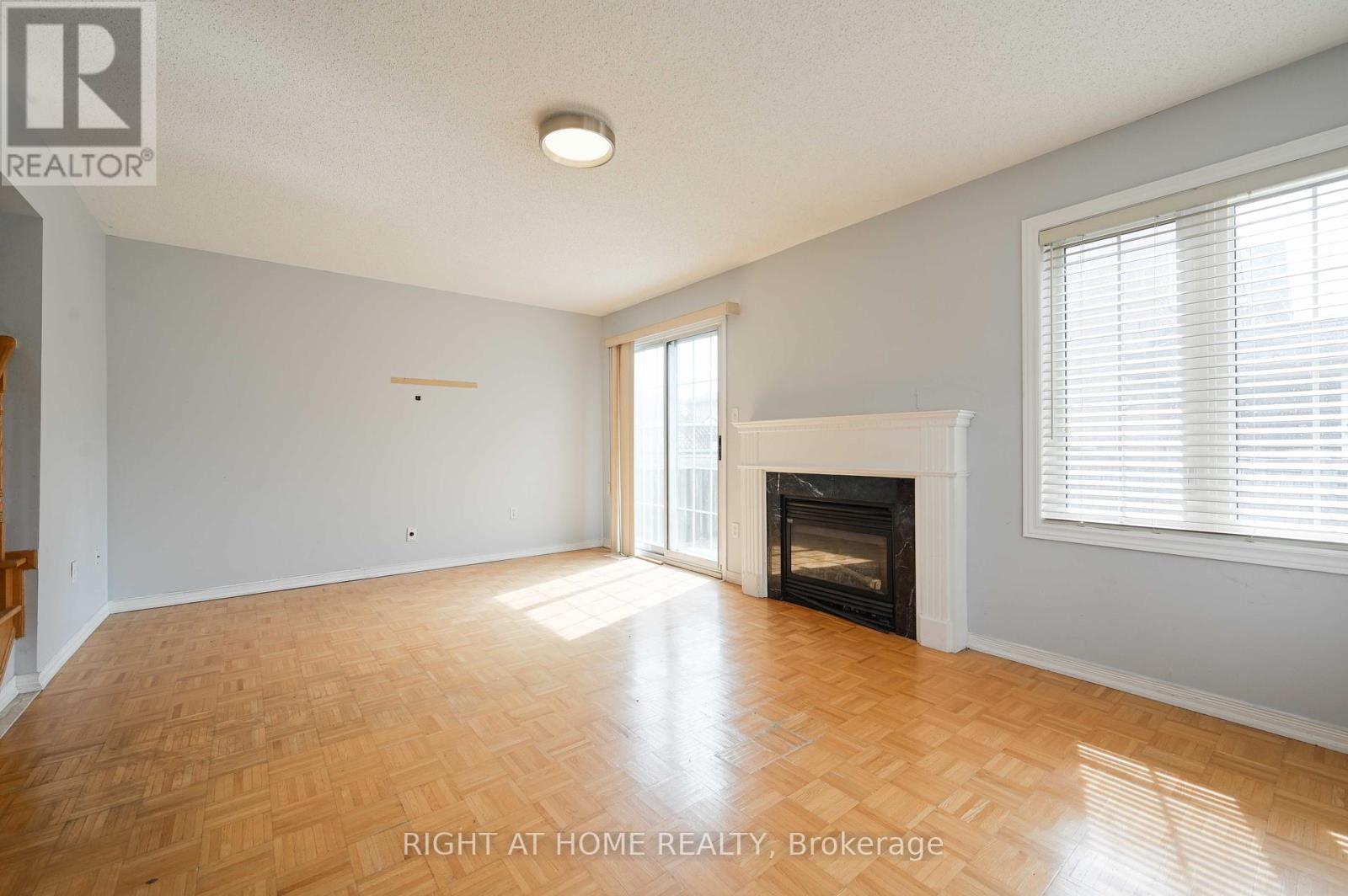 Property at 138 ZIA DODDA CRESCENT image 5