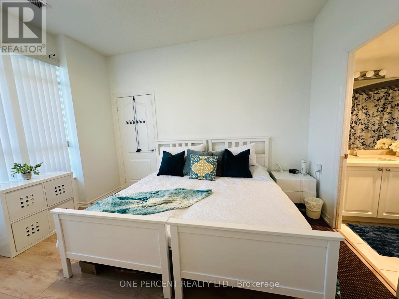 103 - 4640 Kimbermount Avenue, Mississauga, Ontario  L5M 5W6 - Photo 25 - W12308926