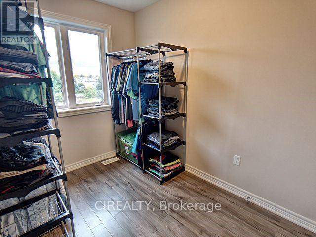12 - 201 Westbank Trail, Hamilton, Ontario  L8J 0H4 - Photo 9 - X12309042