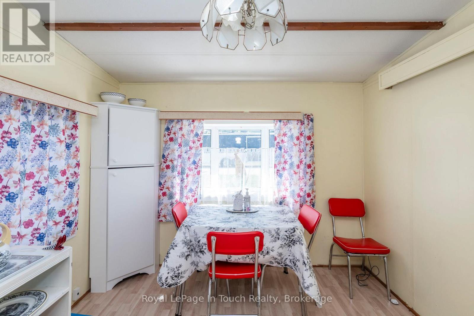 30 Lakeshore Road, Midland, Ontario  L4R 0B9 - Photo 22 - S12309051