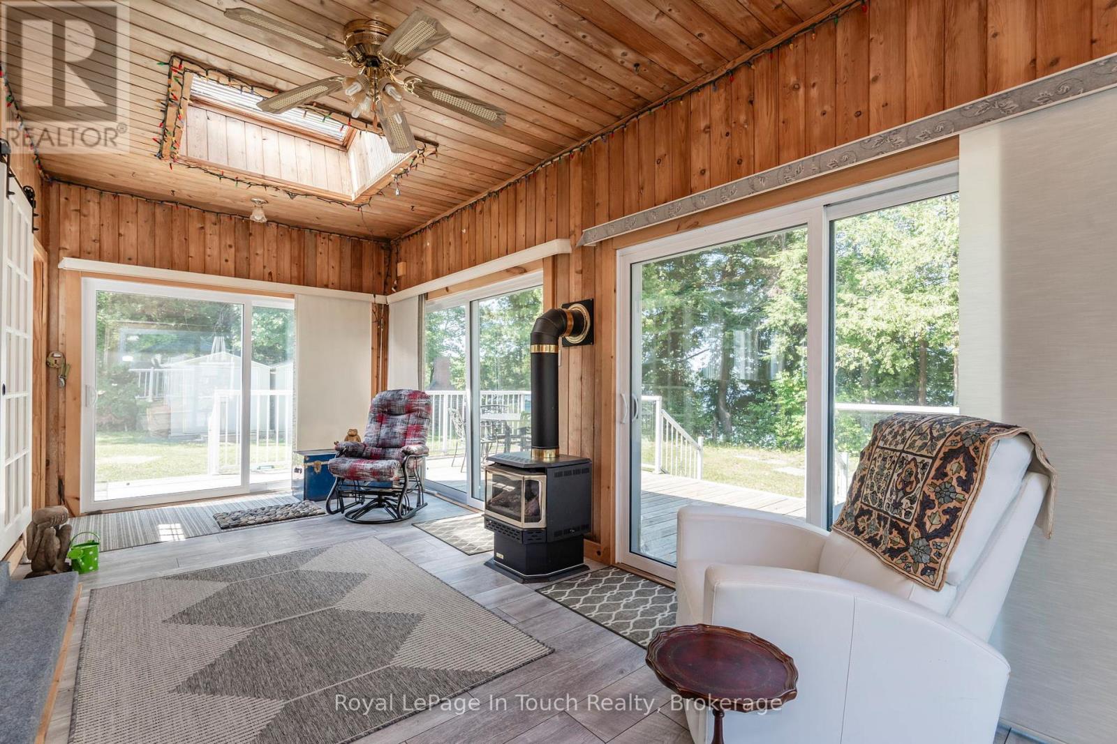 30 Lakeshore Road, Midland, Ontario  L4R 0B9 - Photo 7 - S12309051