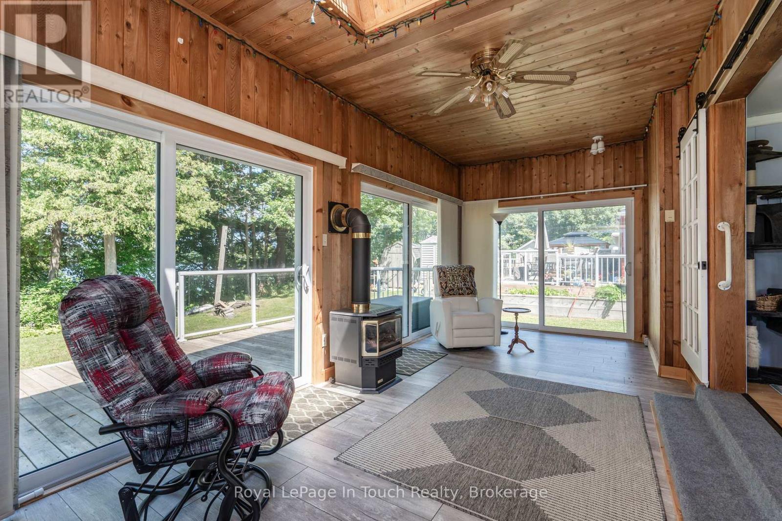 30 Lakeshore Road, Midland, Ontario  L4R 0B9 - Photo 8 - S12309051