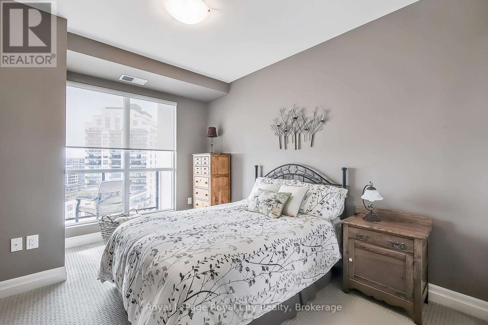 1005 - 160 Macdonell Street, Guelph, Ontario  N1H 0A9 - Photo 18 - X12309060