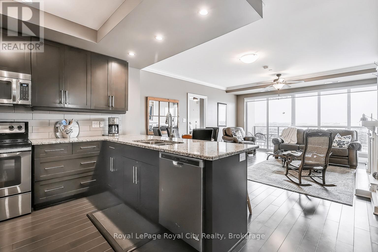 1005 - 160 Macdonell Street, Guelph, Ontario  N1H 0A9 - Photo 6 - X12309060