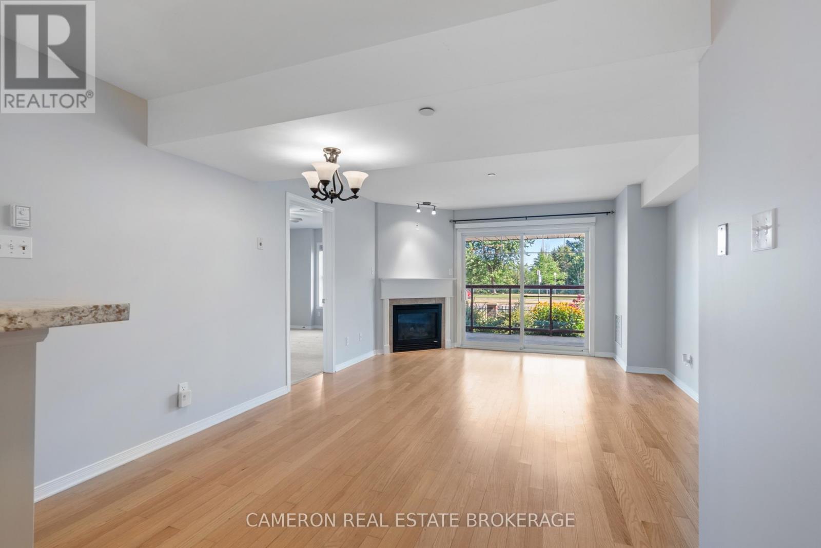 102 - 341 Water Street W, Cornwall, Ontario  K6J 1A5 - Photo 10 - X12104440