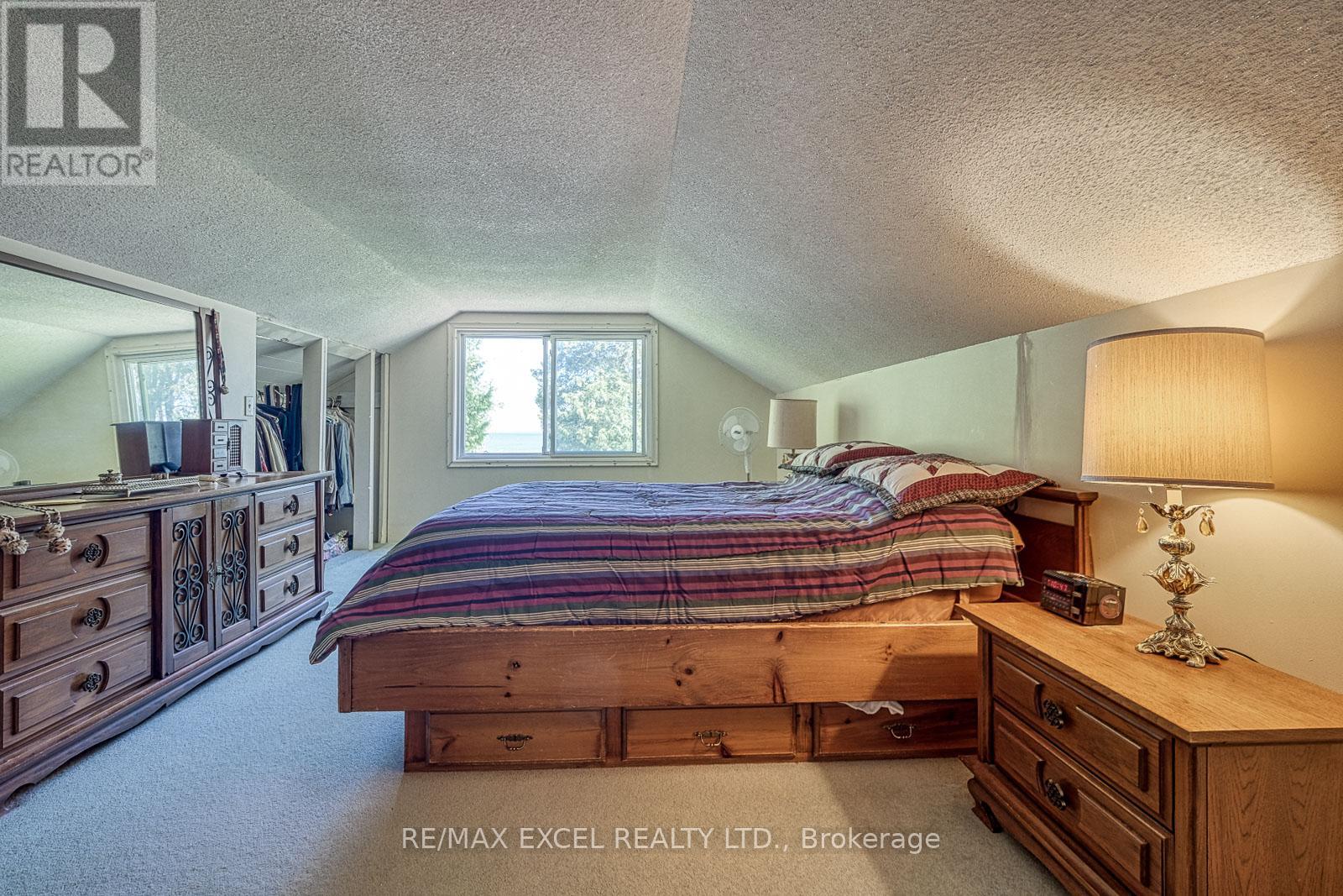 124 Moore's Beach Road, Georgina, Ontario  L0E 1N0 - Photo 17 - N12304621